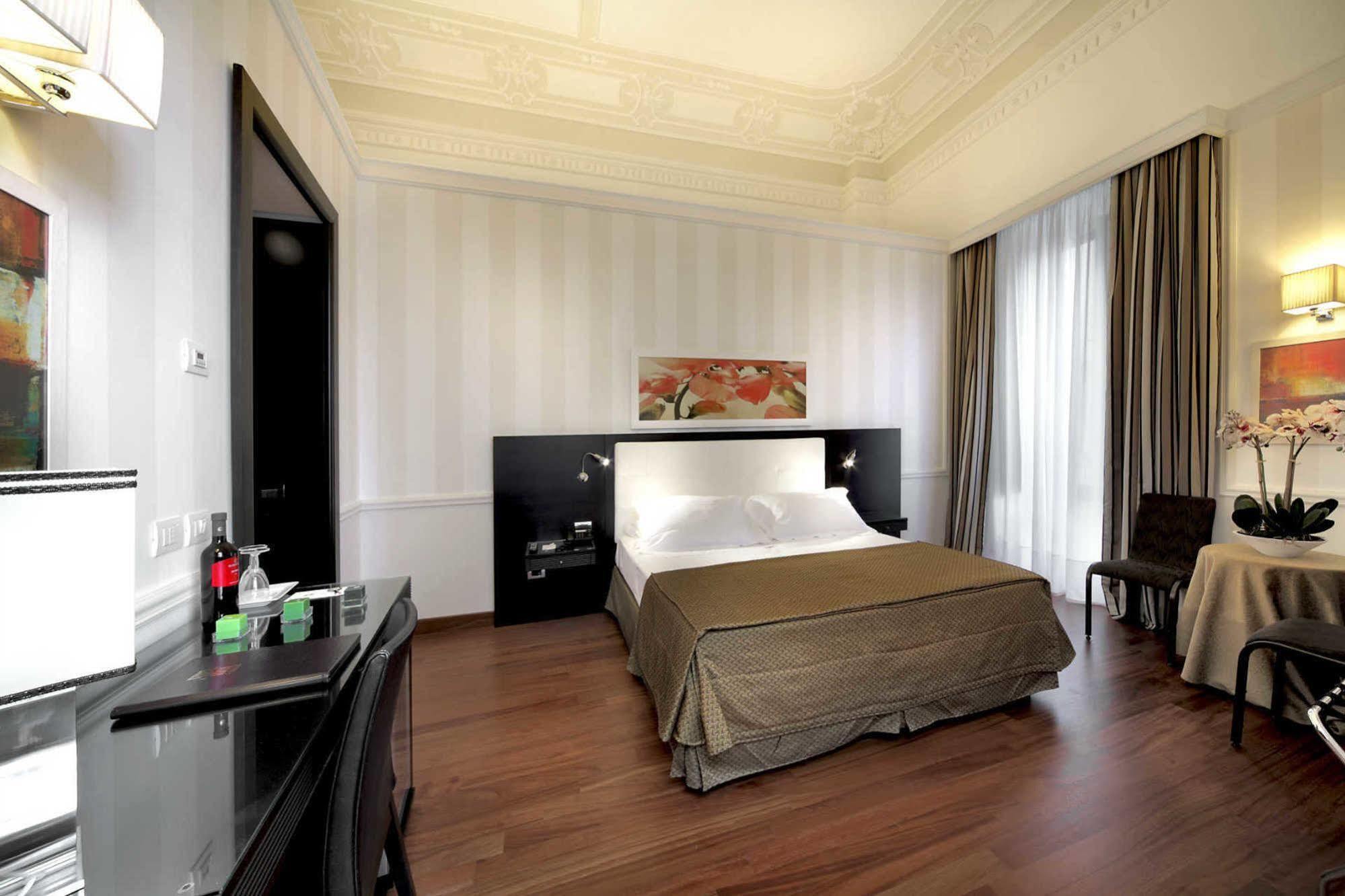 Il Principe Hotel Катанія Екстер'єр фото