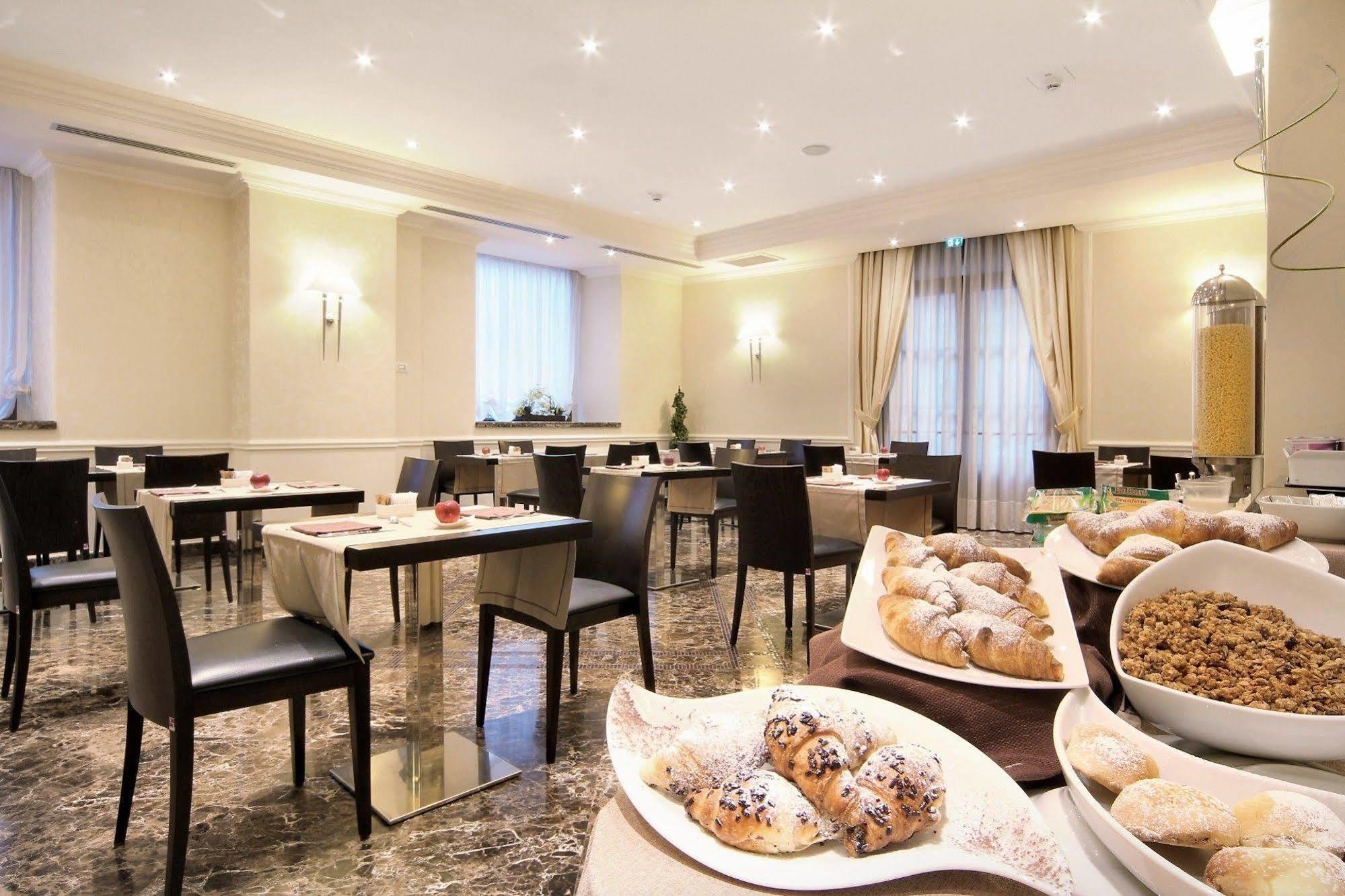 Il Principe Hotel Катанія Екстер'єр фото